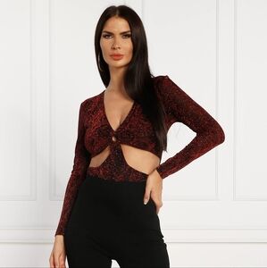 Desigual NWT Slim Fit Long Sleeve Cut Out V-neck Metallic Red Bodysuit Size M